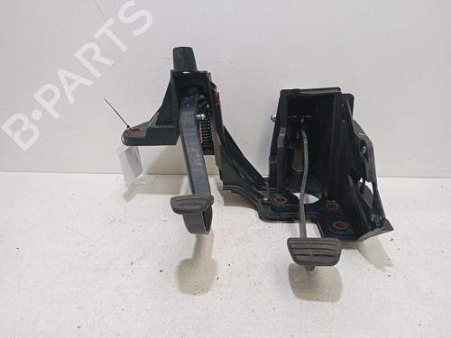 Pedal Pedal RENAULT MASTER III Van (FV) 2.3 dCi 130 FWD (FV0M, FV0Y, FV0J, FV02, FV03) (130 hp) 39589425 39589425