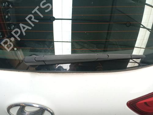 Used Rear windshield wiper arm Rear windshield wiper arm HYUNDAI i20 II (GB, IB) 1.2 (75 hp) 39696119 39696119