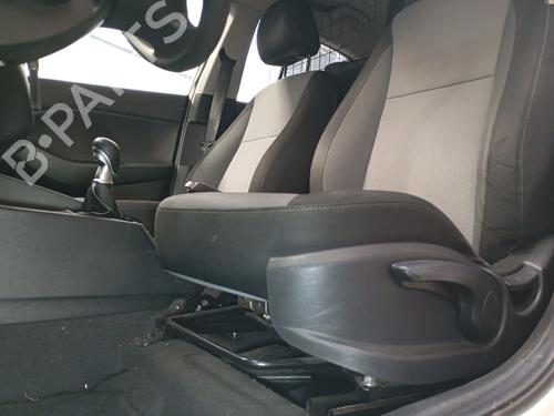 Used Left front seat Left front seat HYUNDAI i20 II (GB, IB) 1.1 CRDi (75 hp) 39886019 39886019