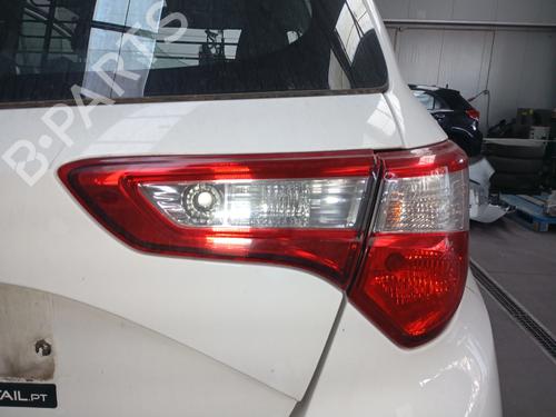 Used Right tailgate light Right tailgate light TOYOTA YARIS (_P13_) 1.4 D (NLP130_, NLP130) (90 hp) 39934572 39934572