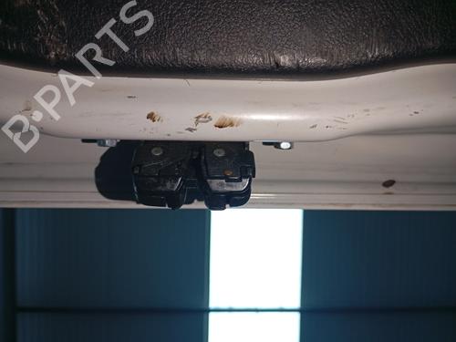 Used Tailgate lock Tailgate lock TOYOTA YARIS (_P13_) 1.4 D (NLP130_, NLP130) (90 hp) 39959295 39959295