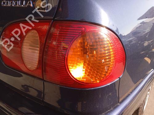 Used Right taillight Right taillight TOYOTA COROLLA (_E11_) 1.4 16V (ZZE111_, ZZE111R) (97 hp) 39963620 39963620