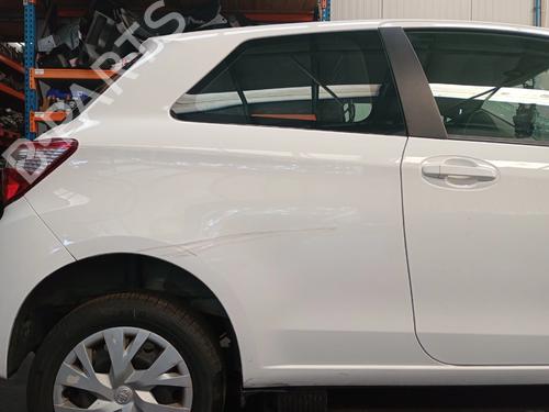 right-rear-fenders-toyota-yaris-_p13_-2010-2011-2012-2013-2014-2015-2016-2017-2018-2019-2020-39963641 main image