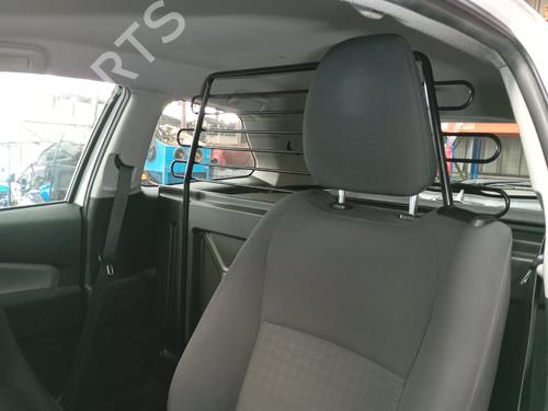 Used Left front seat Left front seat TOYOTA YARIS (_P13_) 1.4 D (NLP130_, NLP130) (90 hp) 39963669 39963669
