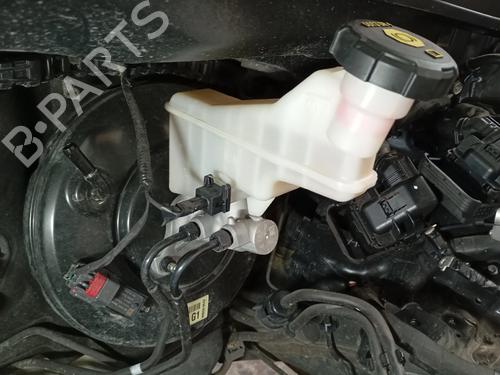 Used Brake master cylinder Brake master cylinder KIA RIO IV (YB, SC, FB) 1.25 LPG (82 hp) 40024255 40024255
