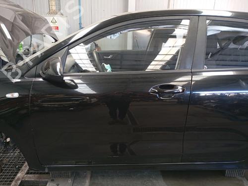 Used Left front door Left front door KIA RIO IV (YB, SC, FB) 1.25 LPG (82 hp) 40024221 40024221