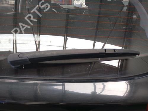 Used Rear windshield wiper arm Rear windshield wiper arm KIA RIO IV (YB, SC, FB) 1.25 LPG (82 hp) 40077939 40077939