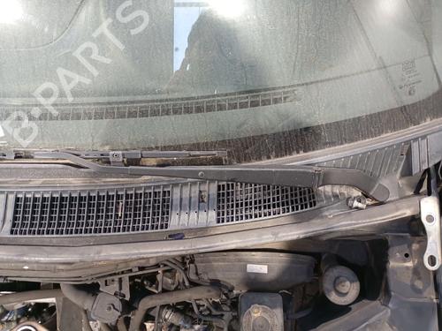 Used Front windshield wiper arm Front windshield wiper arm TOYOTA COROLLA (_E11_) 1.4 16V (ZZE111_, ZZE111R) (97 hp) 40319799 40319799
