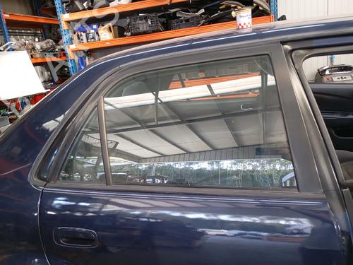 Used Rear right door window Rear right door window TOYOTA COROLLA (_E11_) 1.4 16V (ZZE111_, ZZE111R) (97 hp) 40462953 40462953