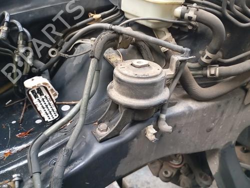 Used Engine mount Engine mount TOYOTA COROLLA (_E11_) 1.4 16V (ZZE111_, ZZE111R) (97 hp) 40462978 40462978