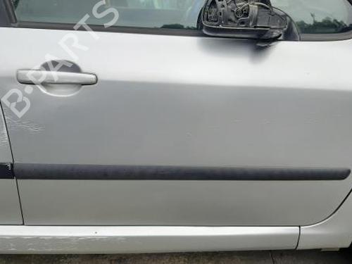 Used Right front door PEUGEOT 307 (3A/C) 1.4 HDi (68 hp) 23471398