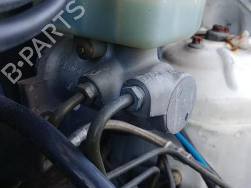 brake-master-cylinder-mercedes-benz-a-class-w168-1997-1998-1999-2000-2001-2002-2003-2004-2005-23481608 main image