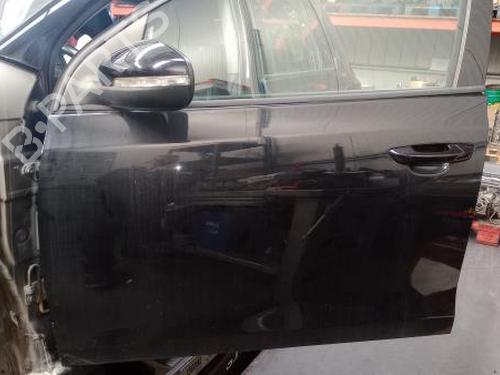 Used Left front door VW GOLF VI (5K1) [2008-2014]  23496310
