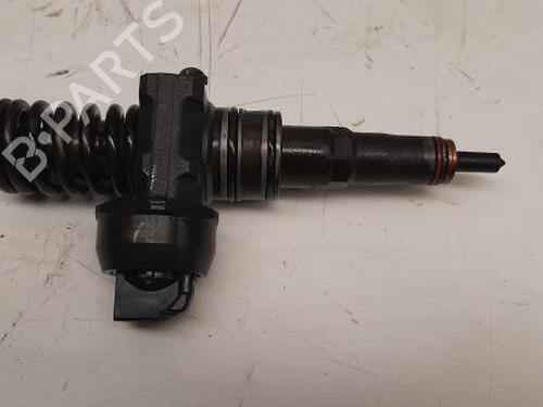 Used Injector SEAT LEON (1P1) 1.9 TDI (105 hp) 23471685