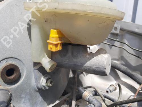 Used Brake master cylinder PORSCHE 911 (996) 3.4 Carrera (320 hp) 23473020