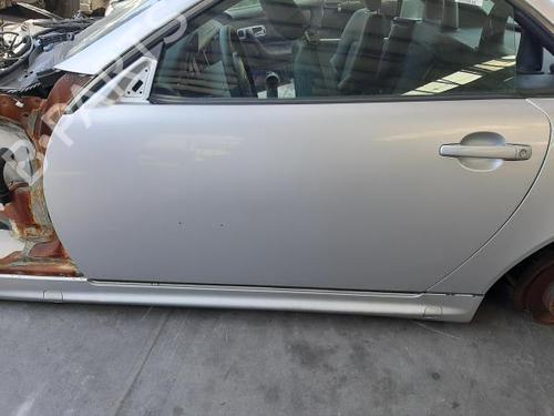 Used Left front door MERCEDES-BENZ SLK (R170) 200 Kompressor (170.445) (192 hp) 23473419