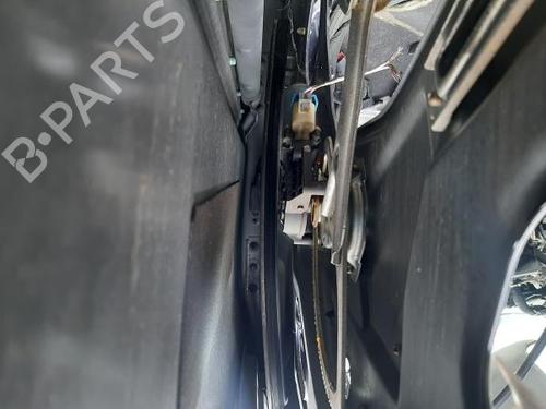 Rudehejsemekanisme Højre foran MERCEDES-BENZ M-CLASS (W163) ML 400 CDI (163.128) (250 hp) 23473982