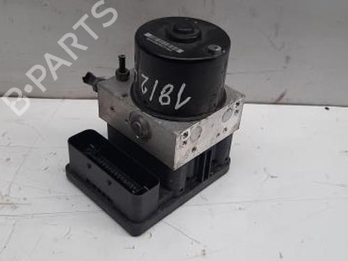 Used ABS pump VOLVO V50 (545) [2003-2012]  23476216