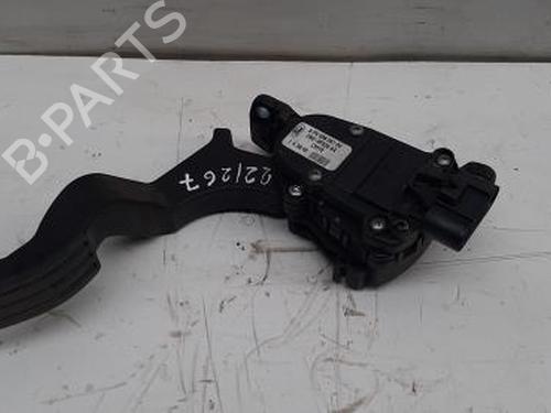 Used Pedal FORD FIESTA V (JH_, JD_) 1.4 TDCi (68 hp) 23476220