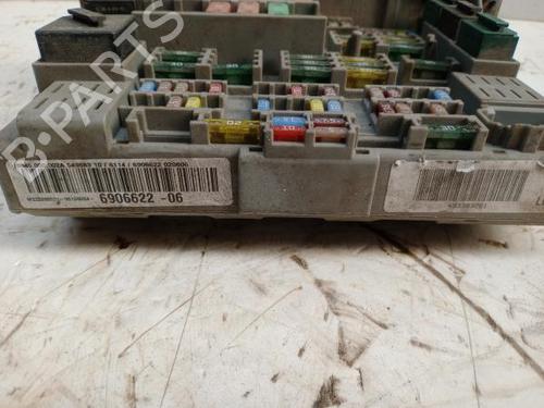 Fuse box BMW 3 (E90) 320 d | BP23479784E1