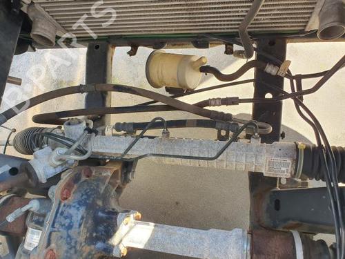 Used Steering rack LAND ROVER DISCOVERY III (L319) 2.7 TD 4x4 (190 hp) 23485574