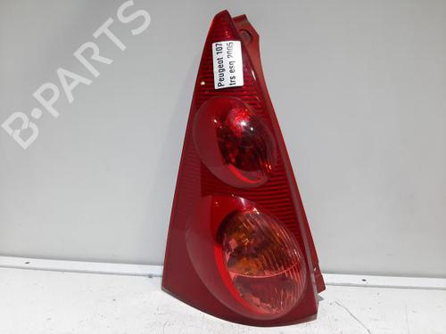 Venstre baglygte PEUGEOT 107 (PM_, PN_) 1.4 HDi (54 hp) 23486922