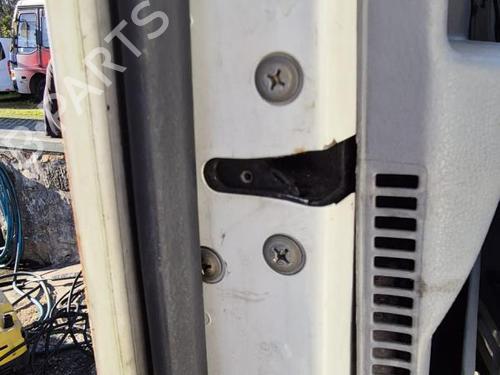 Used Front left lock MITSUBISHI Canter (FB7, FB8, FE7, FE8) VII [2001-2011]  24890189