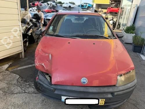 Brugte FIAT PUNTO (188_) 1.2 60 (188.030, .050, .130, .150, .230, .250) 4961301