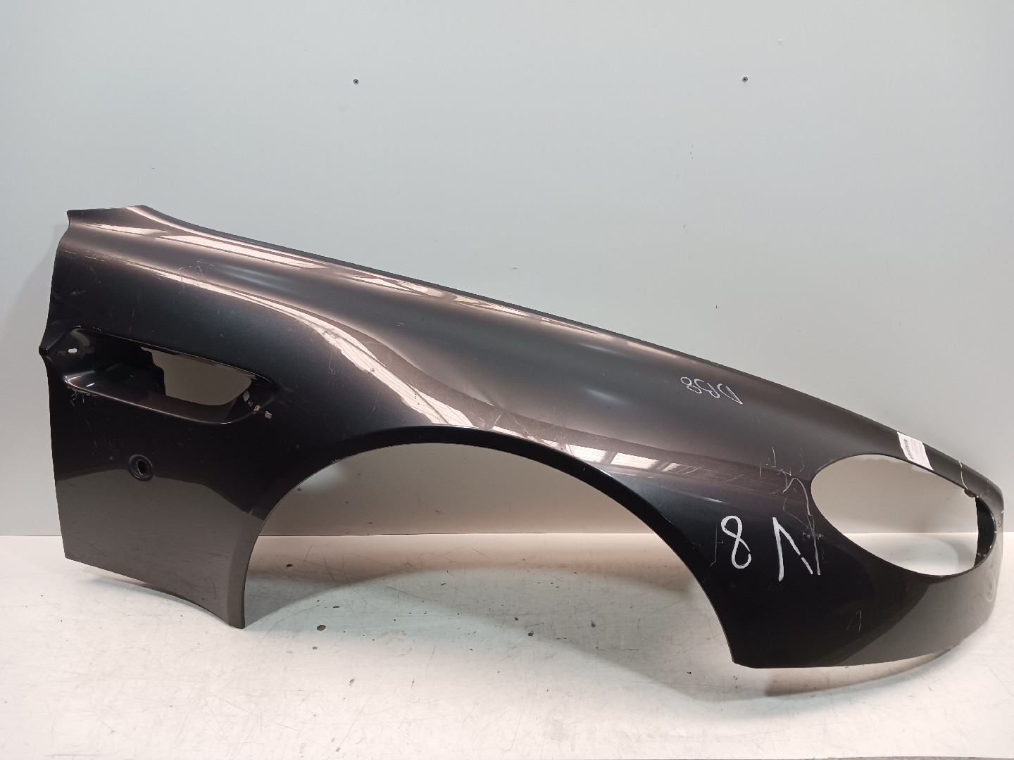 Right front fenders – Aston Martin VANTAGE Vantage (2005-2026)