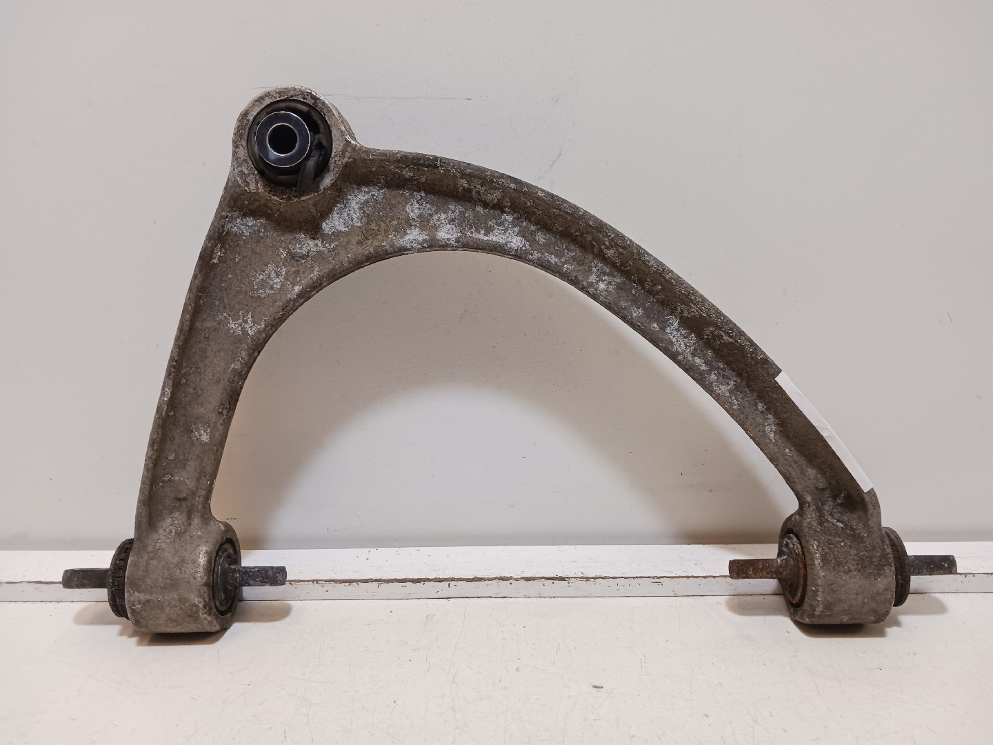 Left rear suspension arm – Ferrari 360 (F131) 3.6 Modena (1999-2005)
