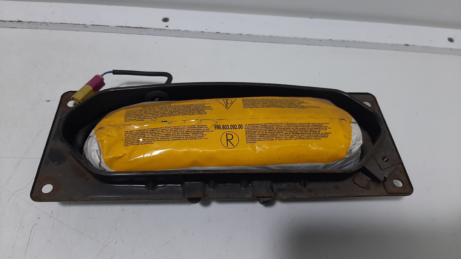 Right seat airbag – Porsche 911 (996) (1997-2005)