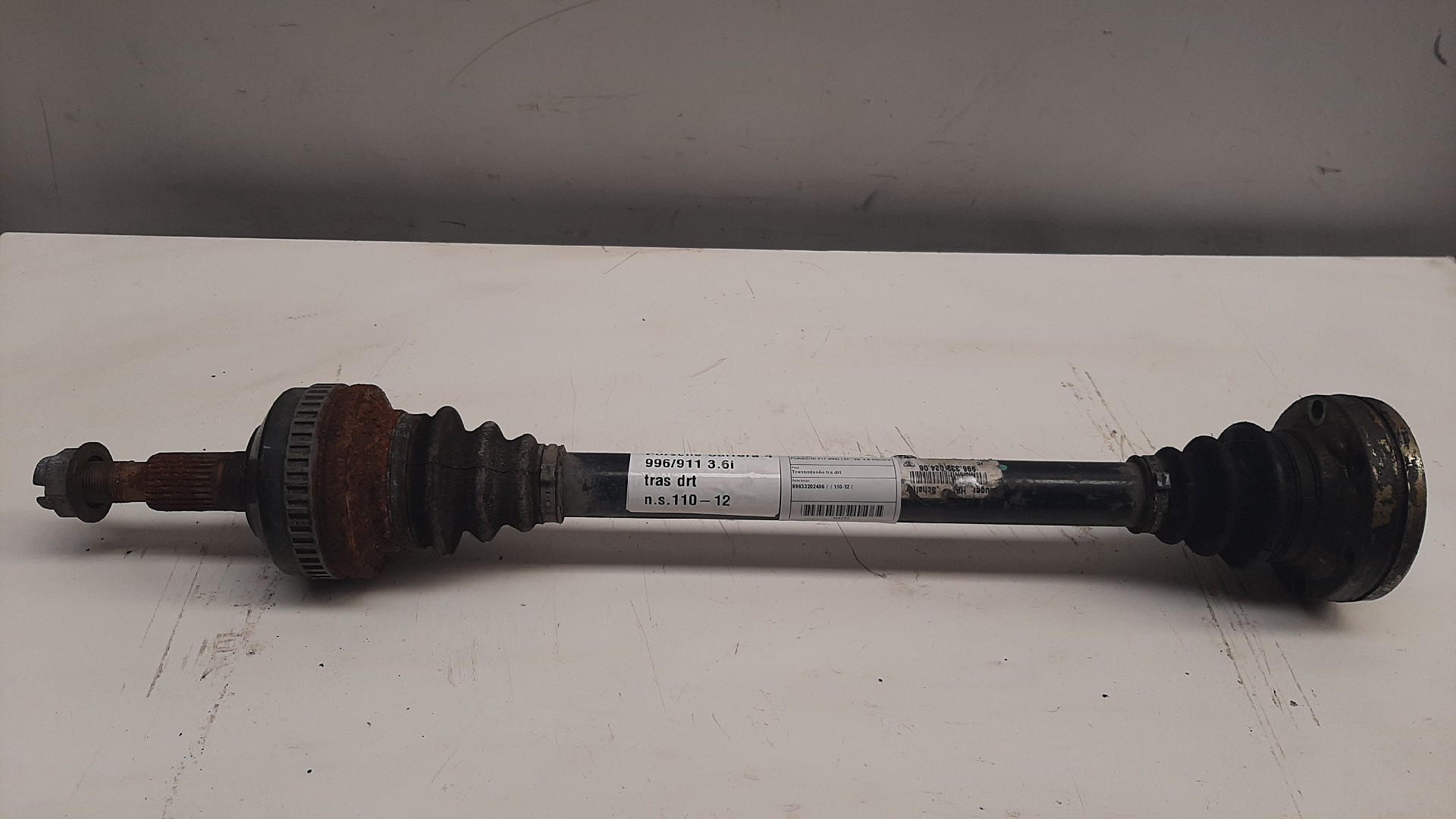 Right rear driveshaft – Porsche 911 (996) 3.6 Carrera (2001-2004)