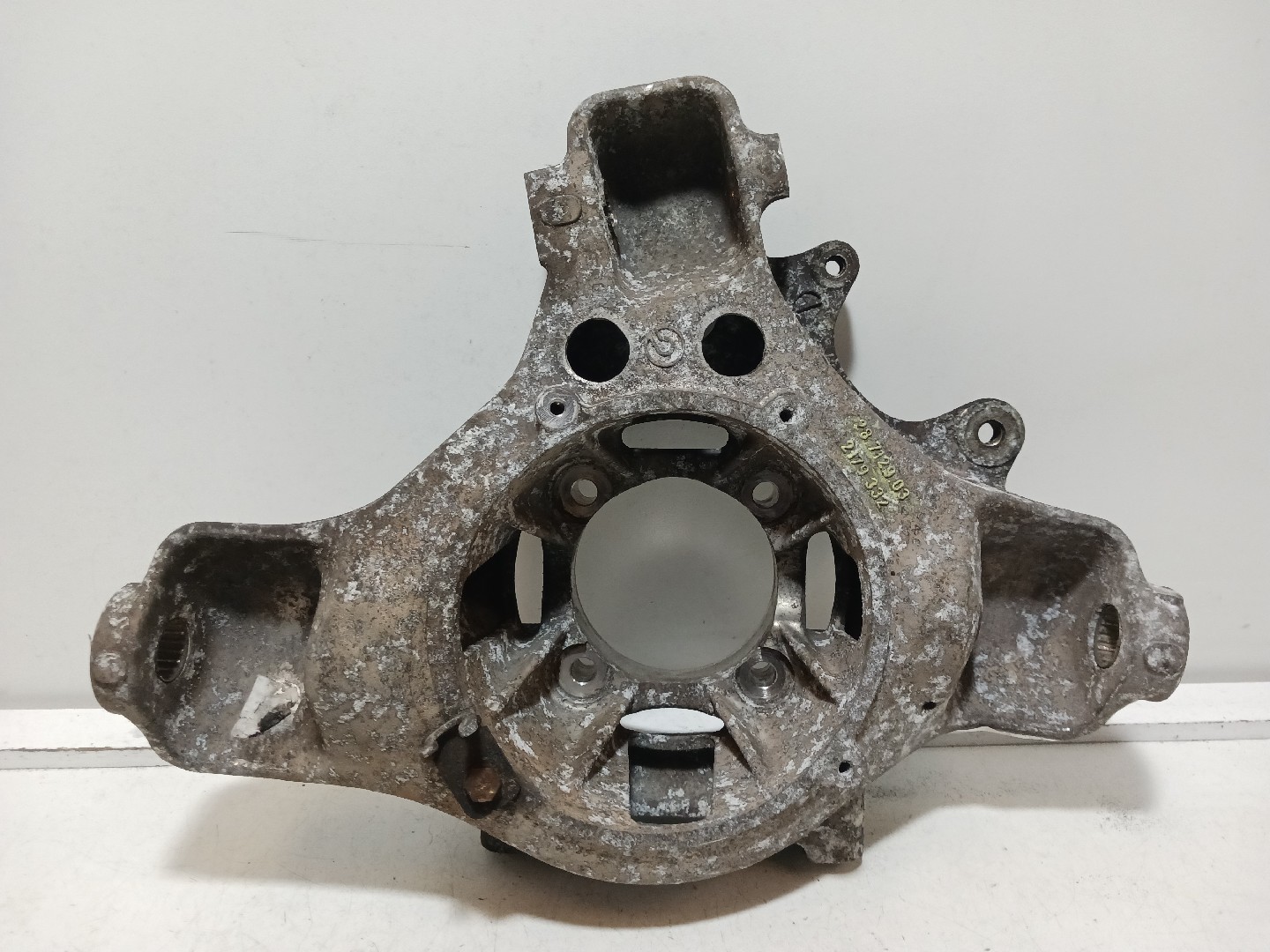 Right rear steering knuckle – Ferrari 360 (F131) 3.6 Modena (1999-2005)