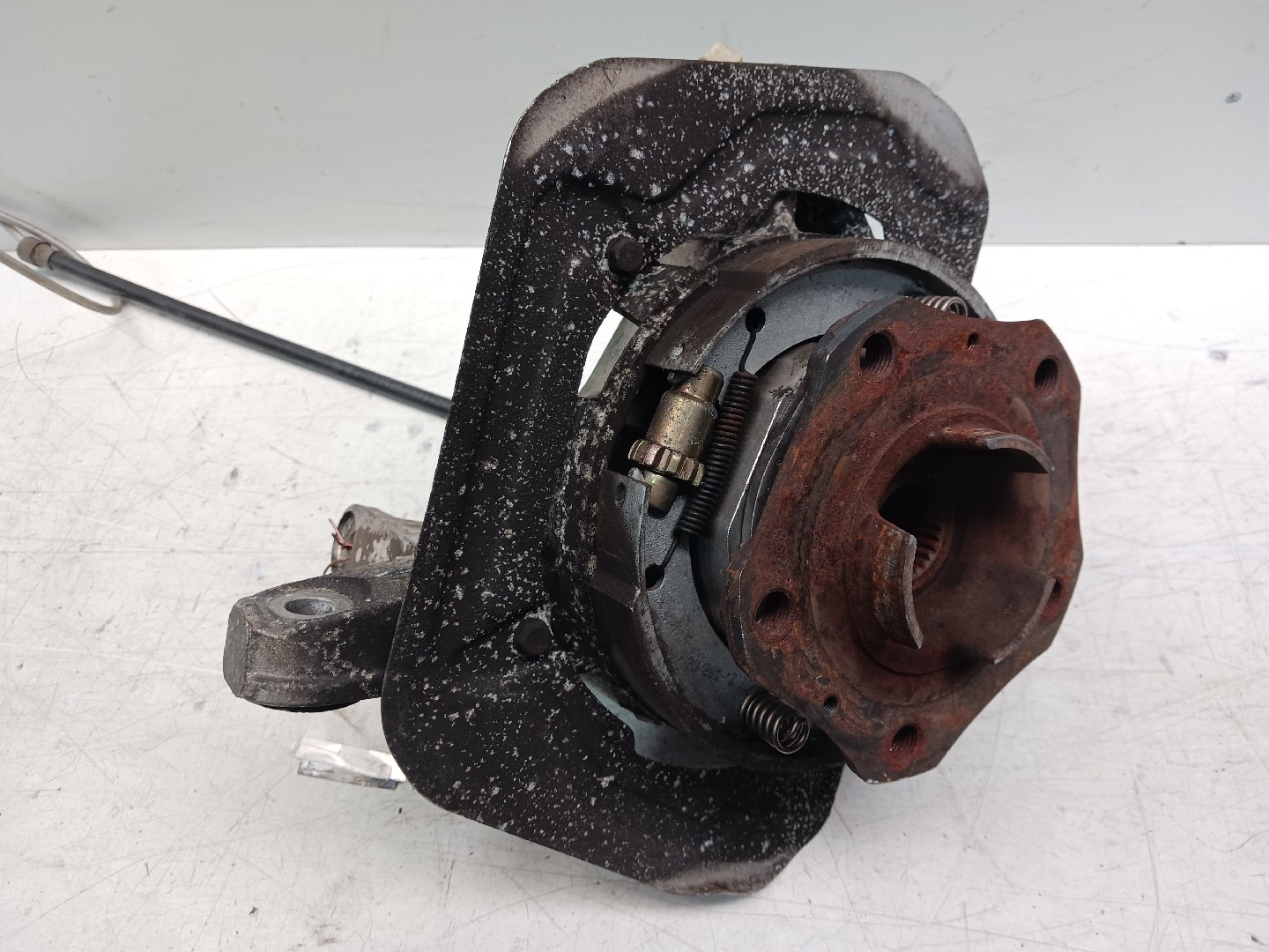 Right rear steering knuckle – Porsche 911 (996) 3.6 Carrera 4S (2003-2004)