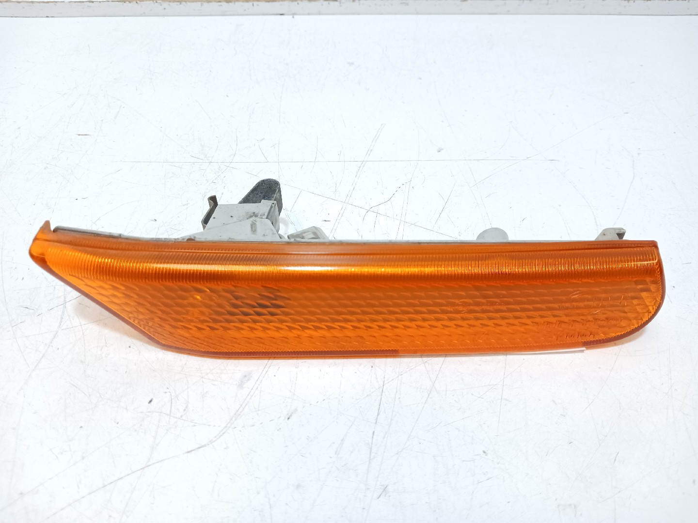 Right rear indicator – Porsche 911 (996) (1997-2005)