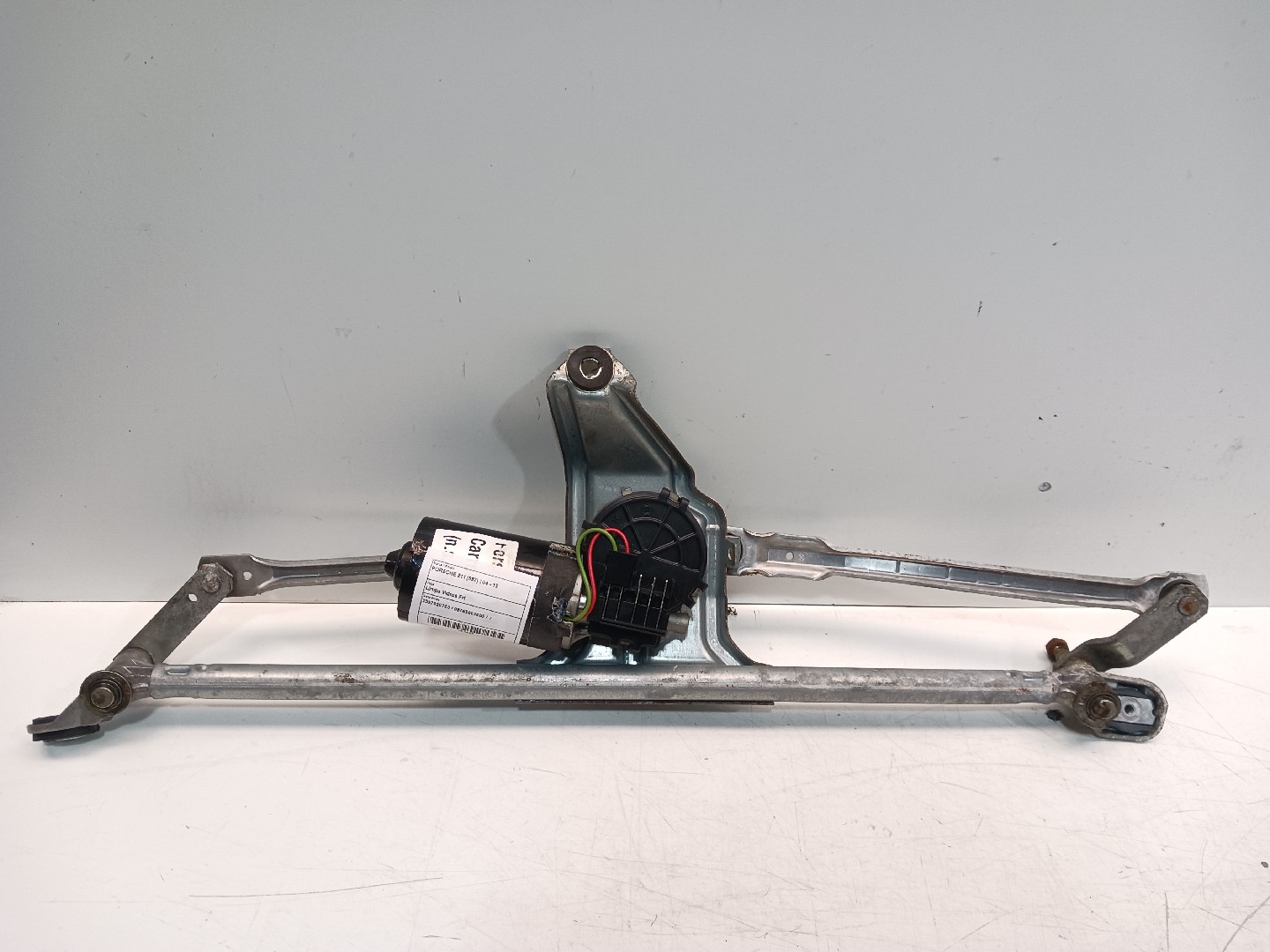 Front wipers mechanism – Porsche 911 (997) (2004-2013)