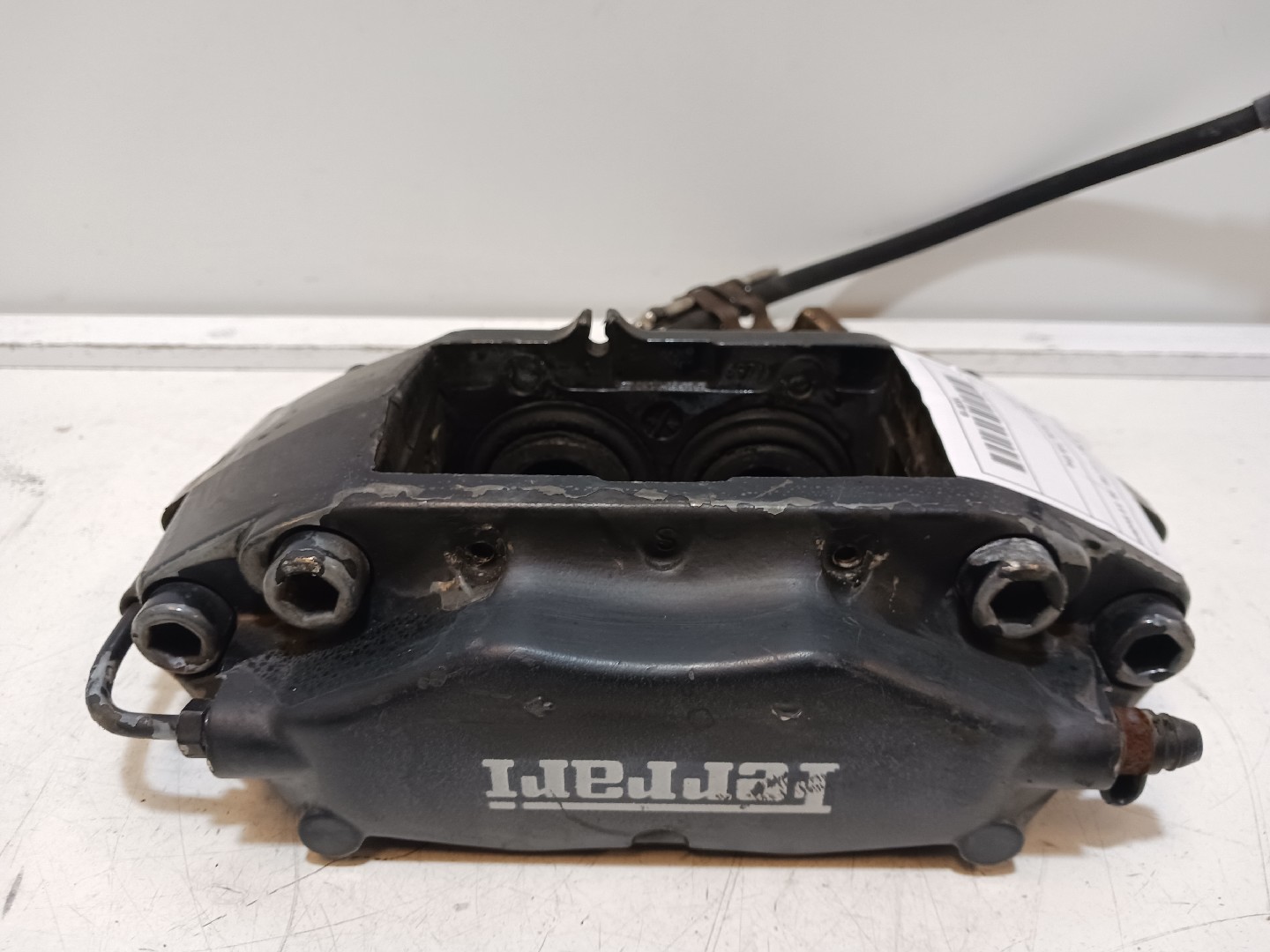 Left rear brake caliper – Ferrari 360 (F131) 3.6 Modena (1999-2005)