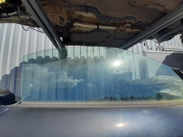 Front right door window – Porsche 911 (996) (1997-2005)
