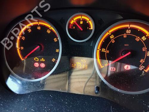 Sikkerhetsbelte bak høyre VAUXHALL CORSA Mk III (D) (S07) 1.2 (L08) | BP29679200I28 