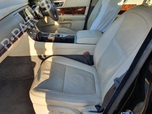 Rear right seatbelt JAGUAR XF I (X250) 3.0 D | BP29651203I28