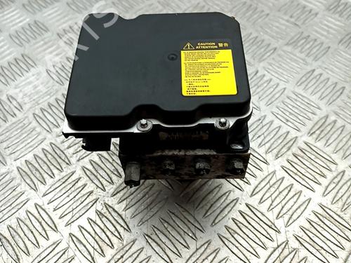 Used ABS pump TOYOTA AVENSIS Saloon (_T27_) 1.8 VVT-i (ZRT271_, ZRT271R) (147 hp) 30404881