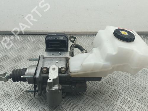 Used Servo brake LEXUS ES (_Z10_, _A10_, _H10_) 300h (AXZH10, AXZH11) (178 hp) 29685172