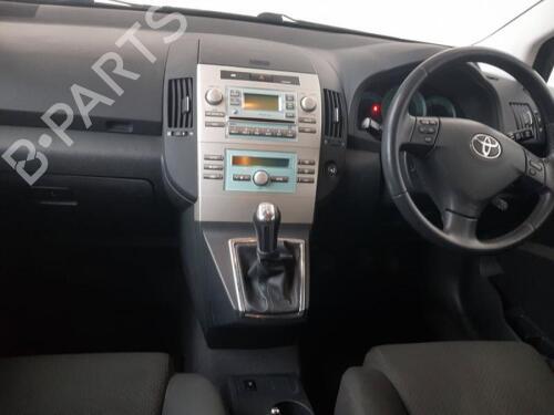 Bakluke CC/Kombi-Kupé TOYOTA COROLLA Verso (ZER_, ZZE12_, R1_) 1.8 (ZNR11_, ZNR11R) | BP29671794C6