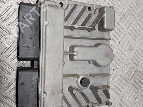 Used Engine control unit (ECU) VAUXHALL ASTRA Mk VI (J) Estate (P10) 1.7 CDTi (110 hp) 29684359