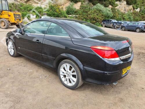 Drivaksel fortil venstre VAUXHALL ASTRA Mk V (H) (A04) 1.4 (L48) | BP29651195M38 