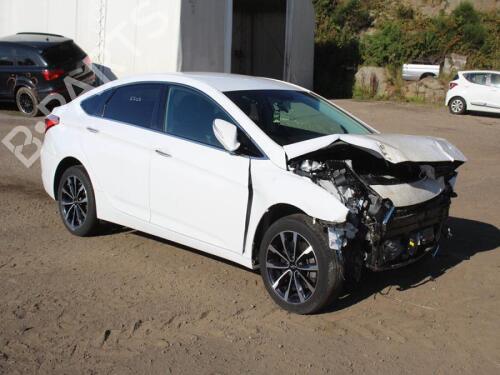 Handskerum HYUNDAI i40 I (VF) 1.7 CRDI | BP32162196C95