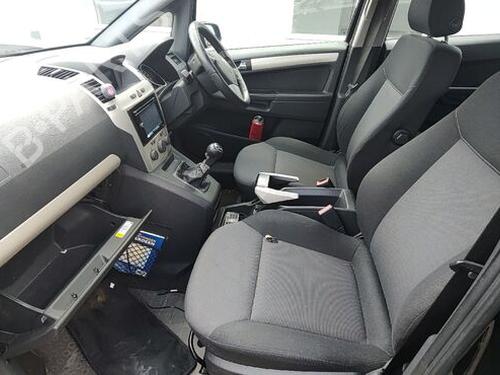 Andere VAUXHALL ZAFIRA Mk II (B) (A05) 1.9 CDTI | BP29663595O1