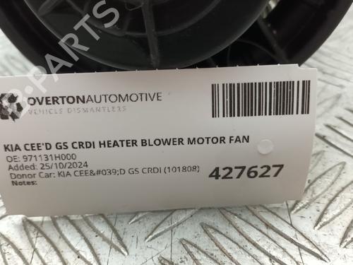 Heater blower motor KIA CEE'D Hatchback (ED) 1.6 CRDi 90 | BP29667084M62