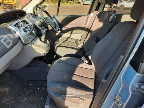 Sicherheitsgurt vorne rechts RENAULT SCÉNIC II (JM0/1_) 1.5 dCi (JM1F) | BP29654224I25