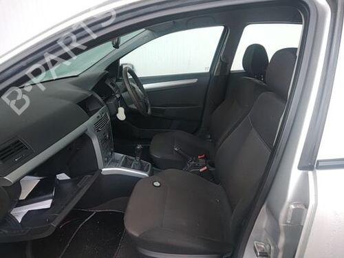 Right mirror VAUXHALL ASTRA Mk V (H) (A04) 1.6 (L48) | BP31302934C27 